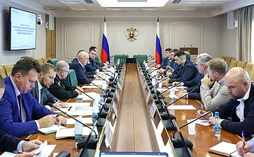 Круглый стол Комитета Совета Федерации по экономической политике «Государственная поддержка обеспечения безопасности критической инфраструктуры стратегических предприятий Российской Федерации»