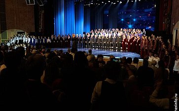 Роман Маслов принял участие в большом гала-концерте городского фестиваля «Голоса Победы»