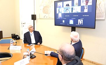Заседание круглого стола на тему «Образовательные мосты: университеты и языковые центры как важный фактор продвижения русского языка за рубежом»