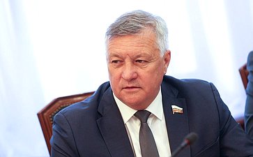 Сергей Михайлов