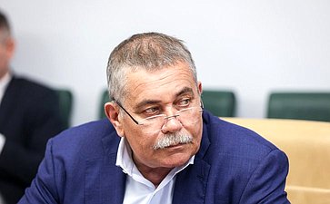 Совещание Комитета Совета Федерации по социальной политике совместно с Комитетом Совета Федерации по экономической политике
