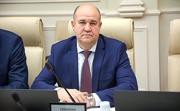 Заседание Комитета Совета Федерации по Регламенту и организации парламентской деятельности