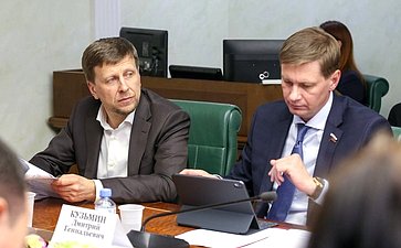 Вадим Харлов и Дмитрий Кузьмин