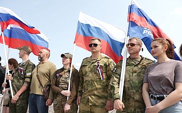 Ольга Щетинина приняла участие в патриотической акции, приуроченной ко Дню России