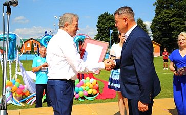 Анатолий Артамонов принял участие в праздничных мероприятиях, посвященных 790-летию города Мосальска