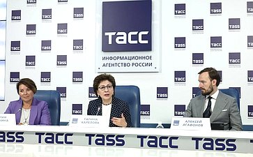 Галина Карелова приняла участие в пресс-конференции, посвященной реализации второго международного потока образовательной программы «Женщина — лидер»