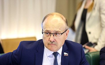 Василий Иконников