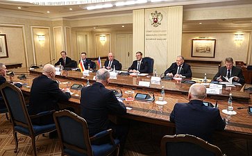 Заместитель Председателя СФ Константин Косачев провел встречу с группой международных наблюдателей на выборах Президента Российской Федерации от Южной Осетии