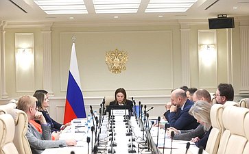 Круглый стол Комитета Совета Федерации по социальной политике «О совершенствовании подходов к профилактике и лечению социально значимых заболеваний в Российской Федерации»