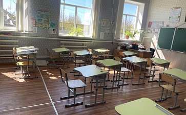Игорь Кастюкевич посетил школу в поселке Стрелковое Генического района