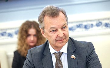 Андрей Яцкин