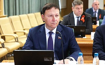 Александр Ролик