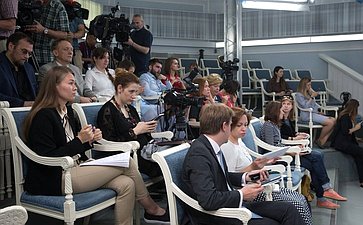 Пресс-конференция В. Матвиенко