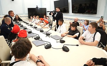 Встреча Айрата Гибатдинова со школьниками Ульяновской области