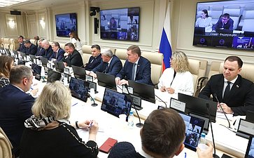 Круглый стол на тему «Права потребителей при оказании платных образовательных услуг»