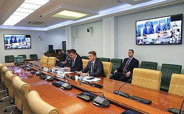 «Круглый стол» на тему «О перспективах реализации инициативных проектов и иных практик непосредственного участия граждан в решении приоритетных для жителей муниципального образования вопросов»