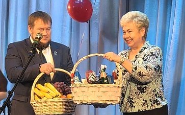 Ольга Бас посетила фестиваль детского инклюзивного творчества «Осенняя мелодия»