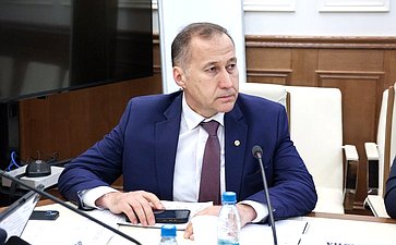 Круглый стол Комитета Совета Федерации по аграрно-продовольственной политике и природопользованию «Проблемы и перспективы развития мелиоративного комплекса Российской Федерации: законодательный аспект»