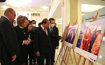 Председатель Совета Федерации Валентина Матвиенко встретилась с Президентом Социалистической Республики Вьетнам Нгуен Суан Фуком