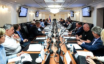 Совещание Комитета СФ по аграрно-продовольственной политике и природопользованию «Проблемы и перспективы развития автоматизированной торговли в Российской Федерации – качество воды в розлив»