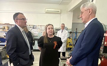 Виктор Калашников ознакомился с потенциалом предприятий Хабаровского края по выпуску протезных изделий для нуждающихся ветеранов СВО