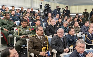 Встреча членов Комитета СФ по обороне и безопасности с военными атташе иностранных государств