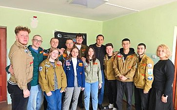 Андрей Хапочкин в ходе поездки в регион встретился с командирами студенческих трудовых отрядов