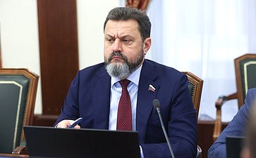Андрей Деркач