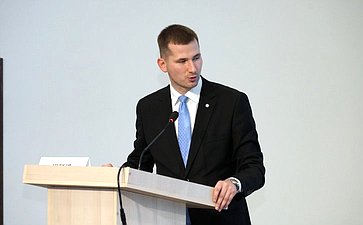 Пленарное заседание международного туристского форума Travel HUB «Содружество»