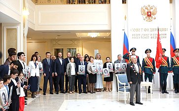 В Совете Федерации в преддверии Дня памяти и скорби состоялось торжественное открытие выставки «Память поколений»