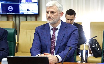 Заседание Совета по развитию транспортного комплекса в субъектах РФ при Совете Федерации