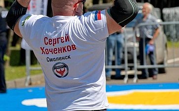 Руслан Смашнев и Артем Малащенков приняли участие в организации турнира по силовому экстриму