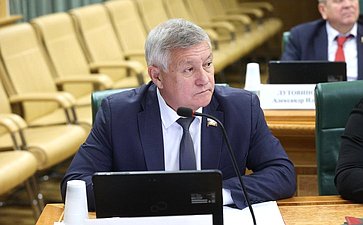 Сергей Михайлов