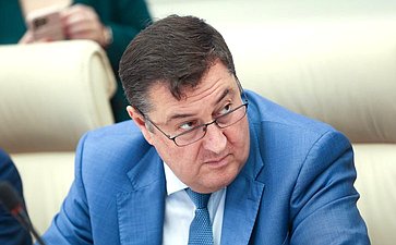 Заседание Комитета Совета Федерации по Регламенту и организации парламентской деятельности