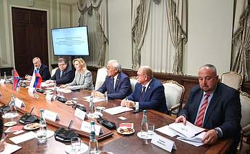 Инна Святенко провела встречу с руководителем группы содействия развитию корейско-российской дружбы в Верховном народном собрании Корейской Народно-Демократической Республики