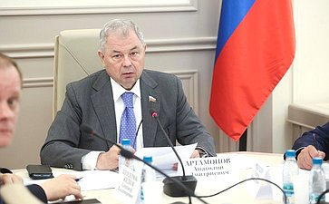 Анатолий Артамонов