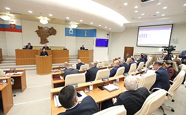 Сергей Рябухин в ходе региональной поездки принял участие в заседании Законодательного Собрания Ульяновской области