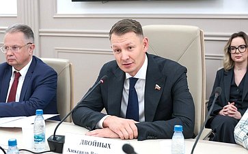 Александр Двойных