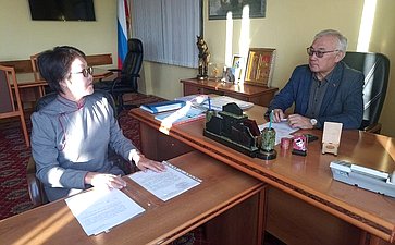 Баир Жамсуев провел прием граждан по личным вопросам в поселке Агинское