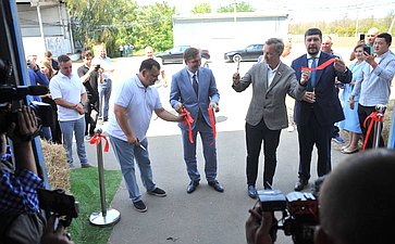 Первый заместитель Председателя Совета Федерации Андрей Яцкин в ходе рабочей поездки в Ростовскую область принял участие в открытии агроагрегатора фермерской продукции
