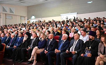 Сергей Горняков принял участие в торжественном праздновании 405-летия города Урюпинска