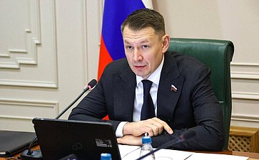 А. Двойных: Комитет обсудил актуальные законы в сфере аренды морских портов, урегулирования вопросов изменения границ ООПТ, эффективного использования земельных участков