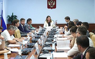Заседание рабочей группы для выработки предложений о совершенствовании законодательства в сфере детского и социального питания