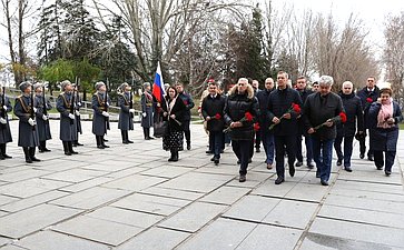 Делегация Совета Федерации посетила Мамаев Курган