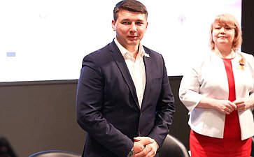 В Москве в Музее Победы на Поклонной горе состоялось мероприятие, посвященное вопросам сохранения исторической памяти в рамках программы экспедиции «Непокоренные»