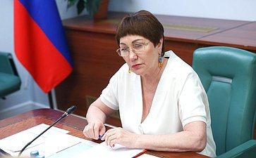 Елена Перминова