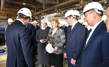 В рамках выездного совещания в Барнауле сенаторы посетили технопарк «Компонент»