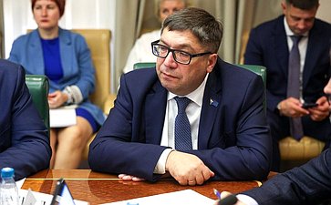 Расширенное заседание Комитета Совета Федерации по экономической политике на тему «Об улучшении транспортной доступности Чукотского автономного округа»