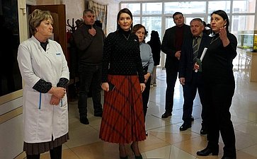 Маргарита Павлова в ходе региональной поездки посетила военный санаторий в Чебаркуле