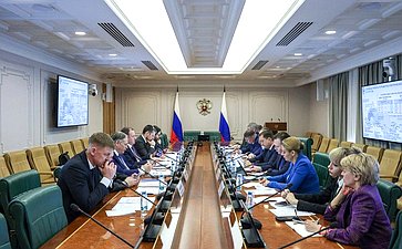 Круглый стол Комитета СФ по экономической политике на тему «Стратегические направления развития энергогенерации в РФ: модернизация, диверсификация и технологический суверенитет»
